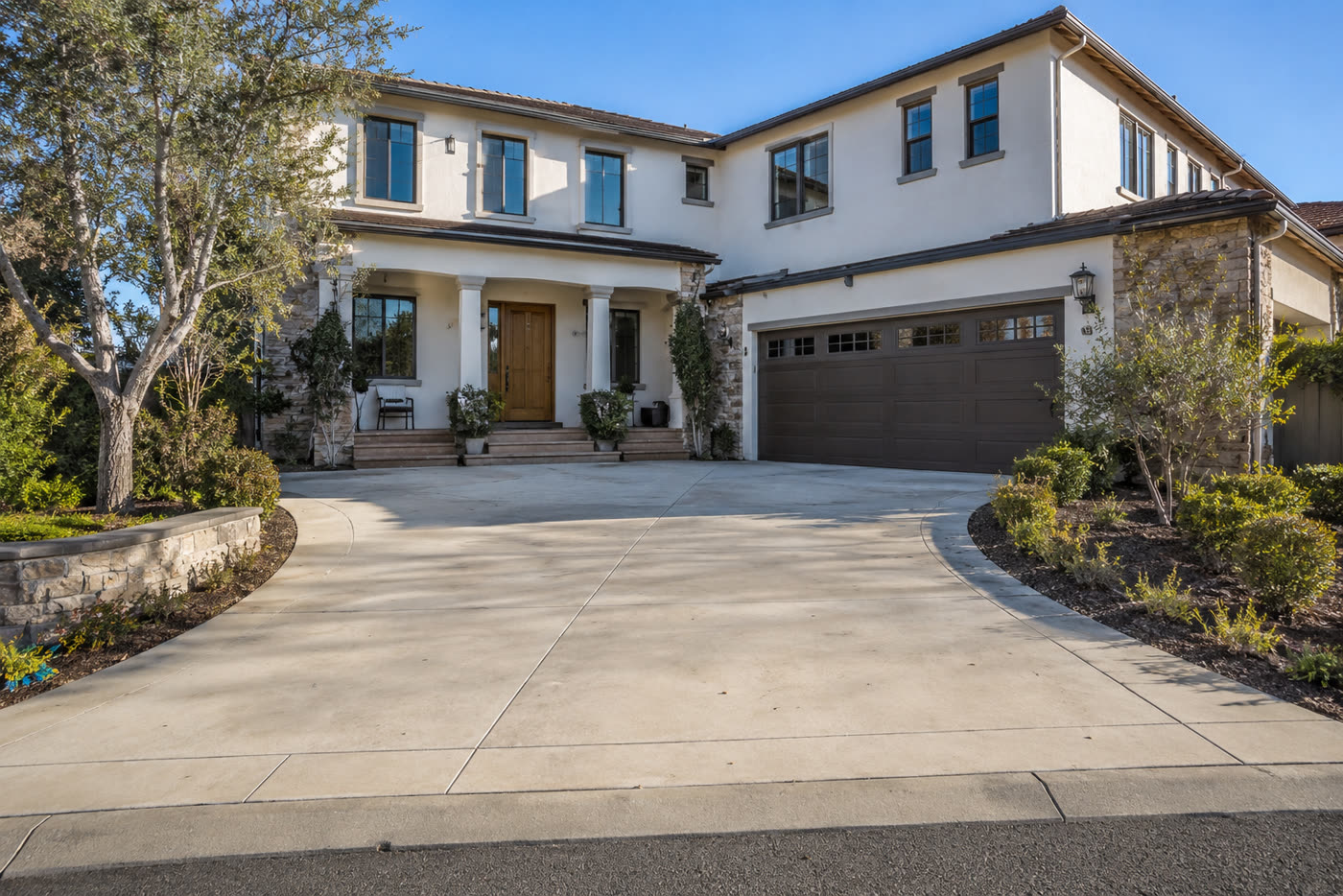 Navarro exterior house wash